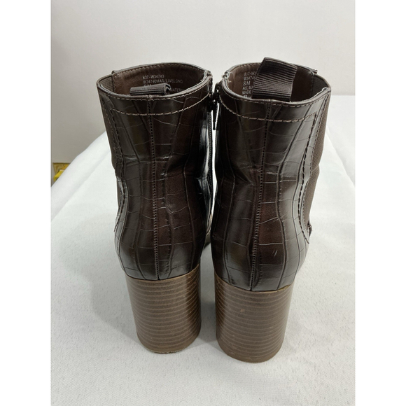 Womans White Mountain Live Long Ankle Boots 8 M Brown Side Zip Block Heel - Picture 5 of 10